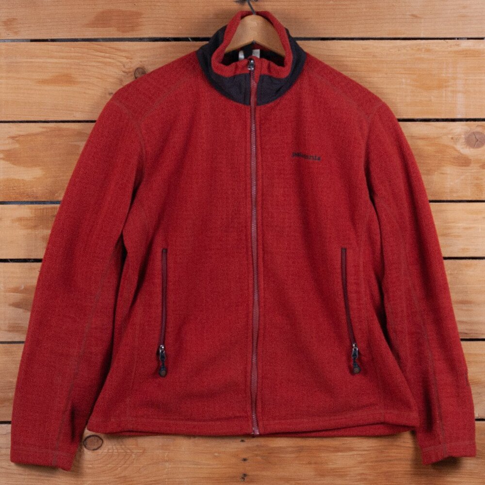Patagonia R3 Radiant Jacket in Chili Red - Women's Medium